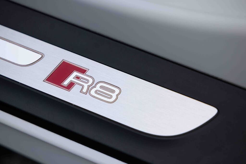 2018 Audi R8 V10 RWS Coupe RWD photo 23 of 24