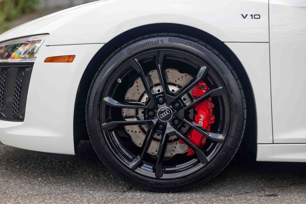 2018 Audi R8 V10 RWS Coupe RWD photo 9 of 24