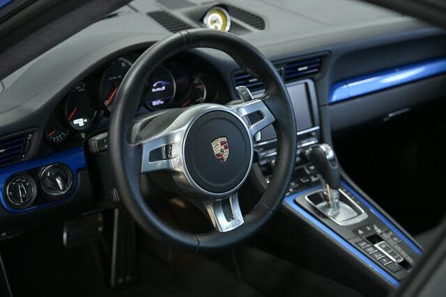 2014 Porsche 911 Turbo S Coupe AWD photo 23 of 24