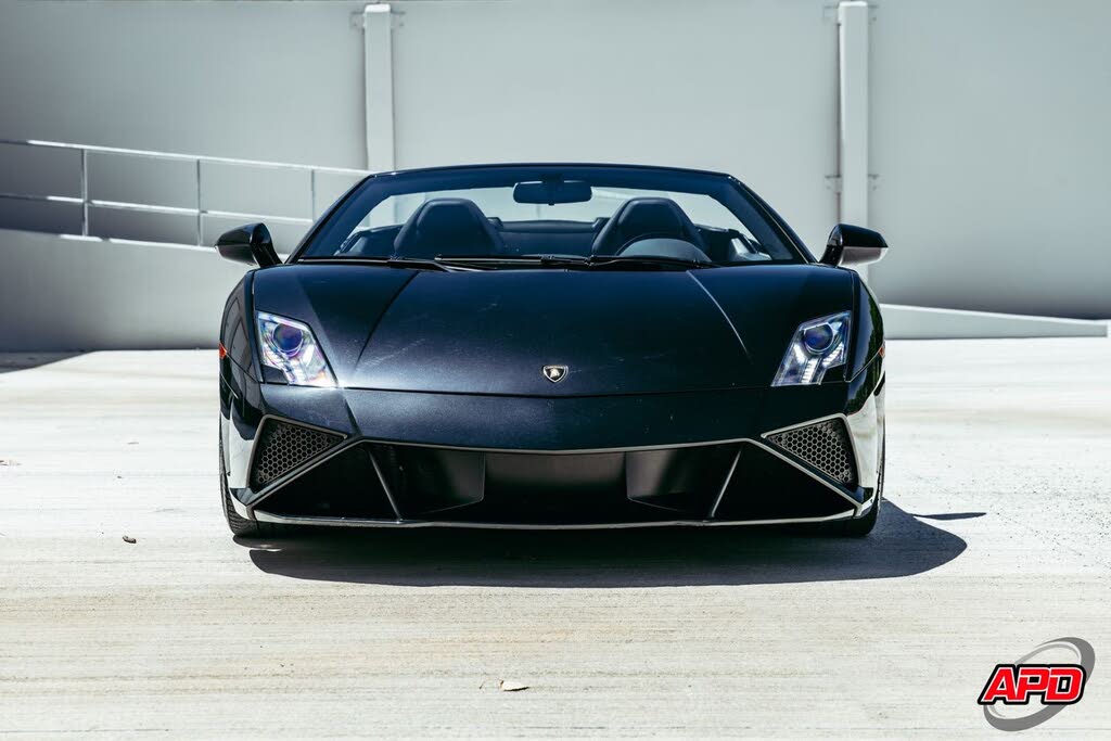 2013 Lamborghini Gallardo LP 560-4 Spyder AWD photo 15