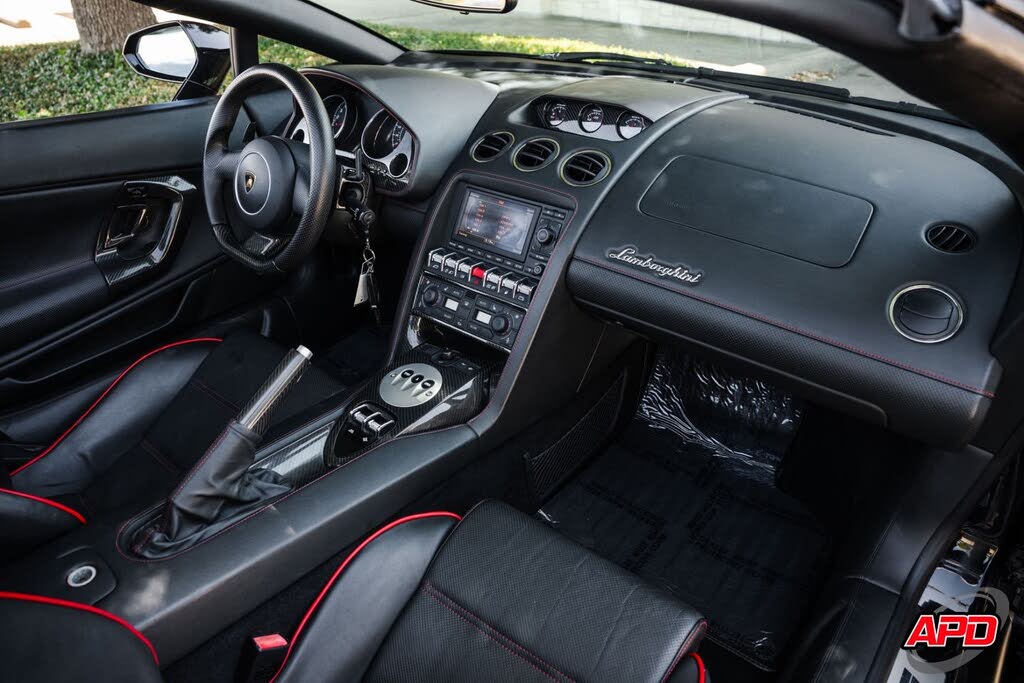 2013 Lamborghini Gallardo LP 560-4 Spyder AWD photo 24