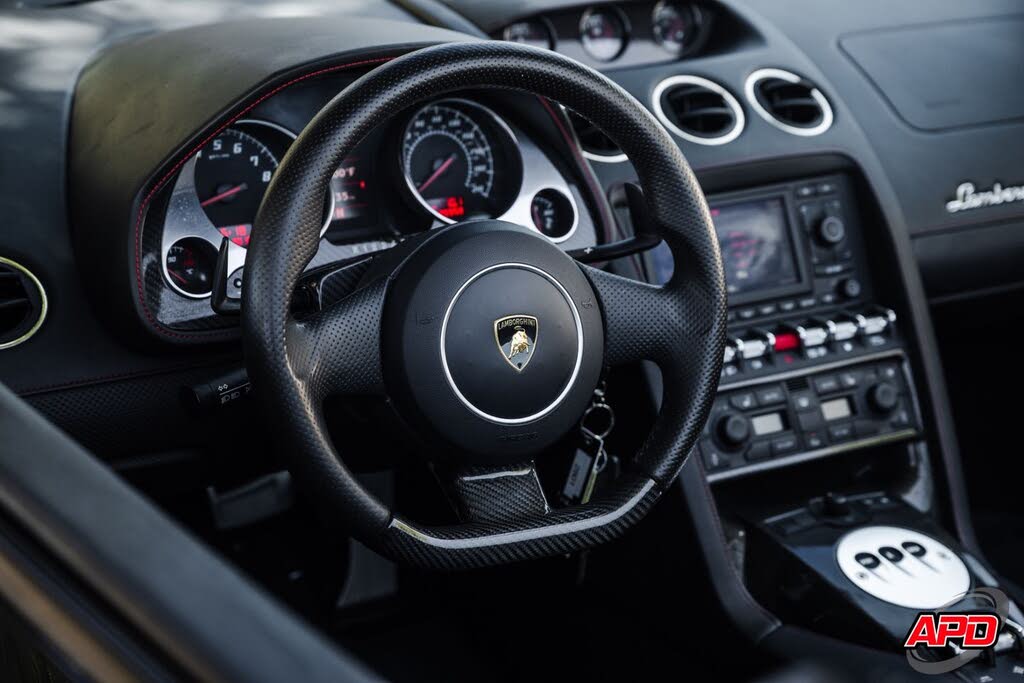 2013 Lamborghini Gallardo LP 560-4 Spyder AWD photo 7