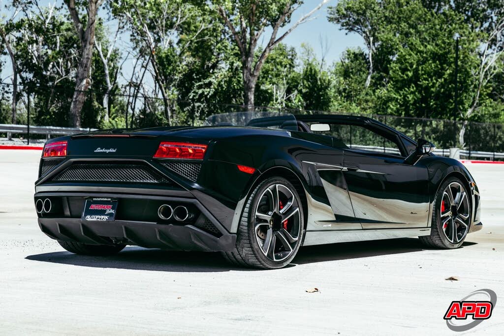 2013 Lamborghini Gallardo LP 560-4 Spyder AWD photo 9