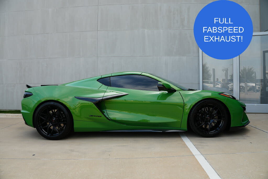 2026 Chevrolet Corvette Z06 3LZ Coupe RWD photo 2