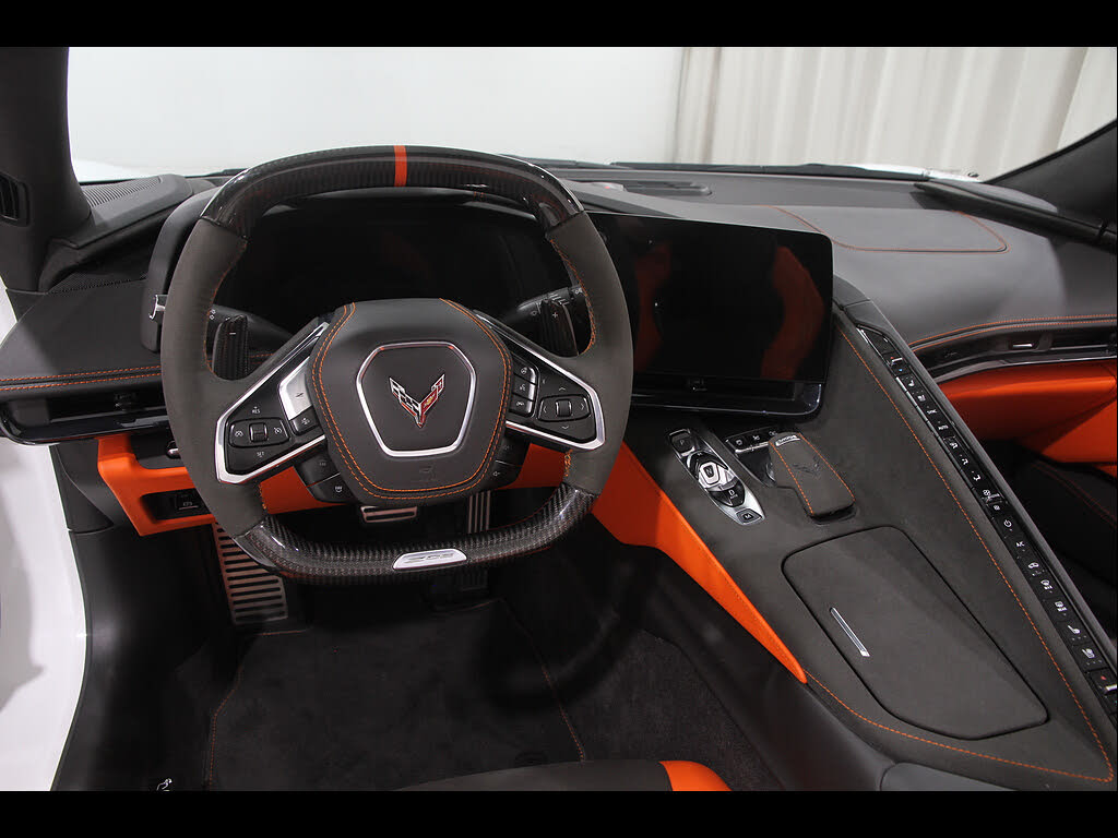 2025 Chevrolet Corvette Z06 3LZ Convertible RWD photo 9