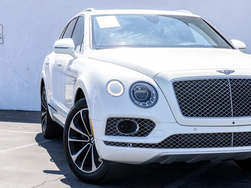 2018 Bentley Bentayga W12 Signature Edition AWD photo 11
