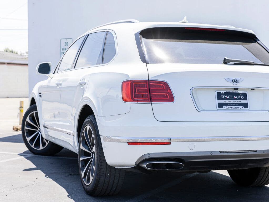 2018 Bentley Bentayga W12 Signature Edition AWD photo 21