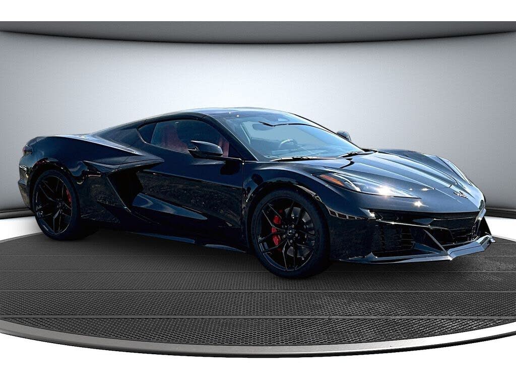 2025 Chevrolet Corvette Z06 1LZ Coupe RWD photo 12