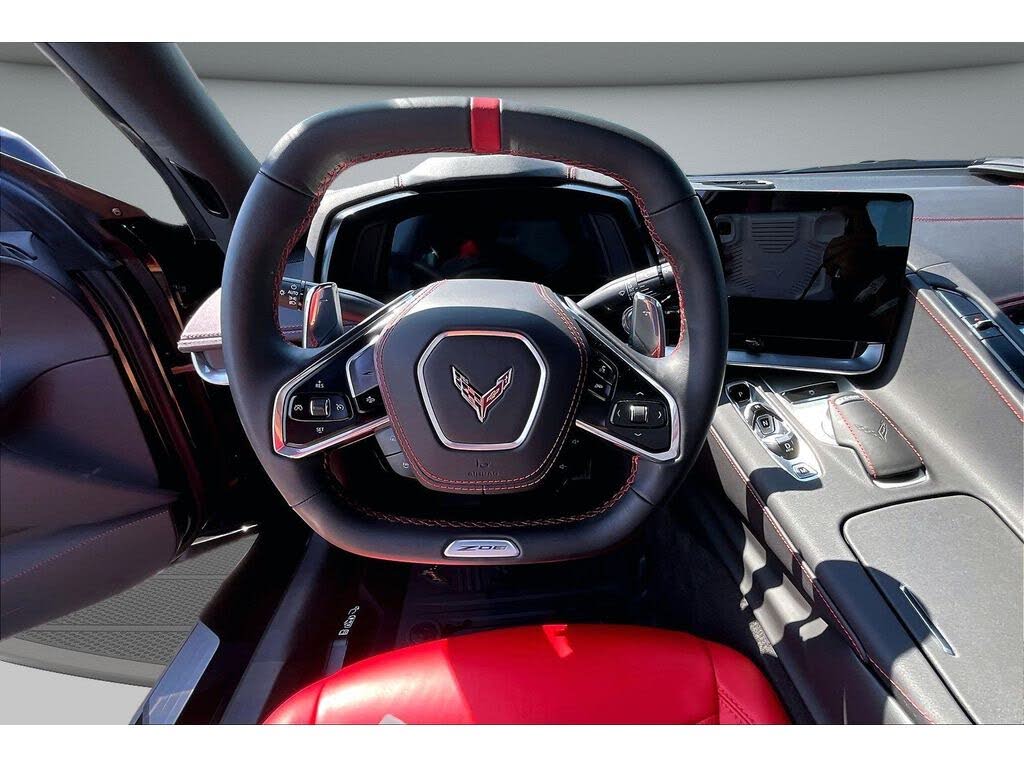 2025 Chevrolet Corvette Z06 1LZ Coupe RWD photo 7