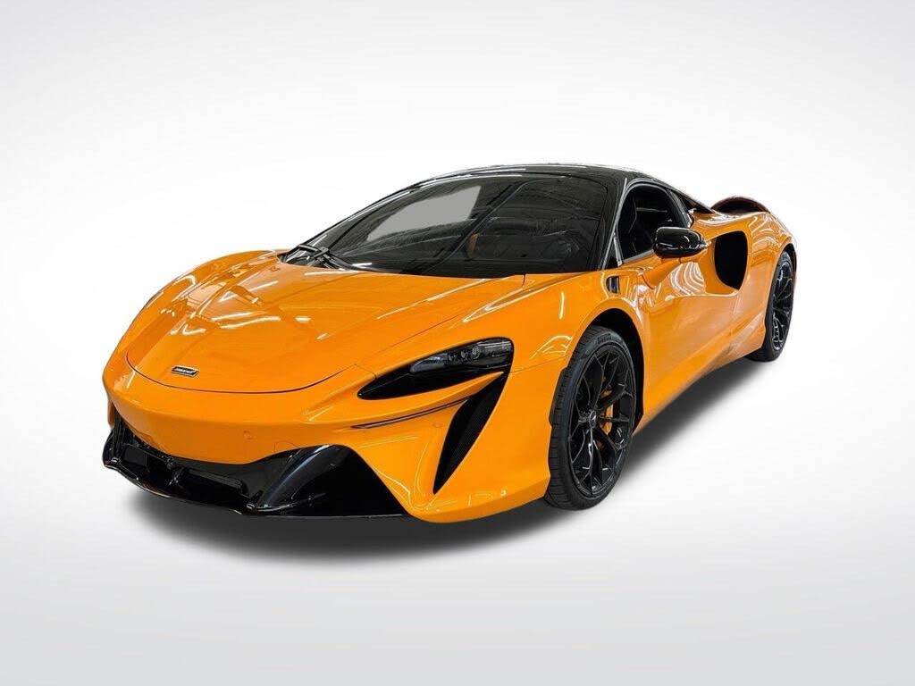 2025 McLaren Artura RWD