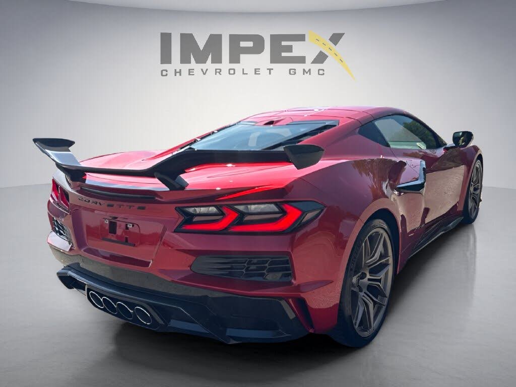 2025 Chevrolet Corvette Z06 3LZ Coupe RWD photo 5