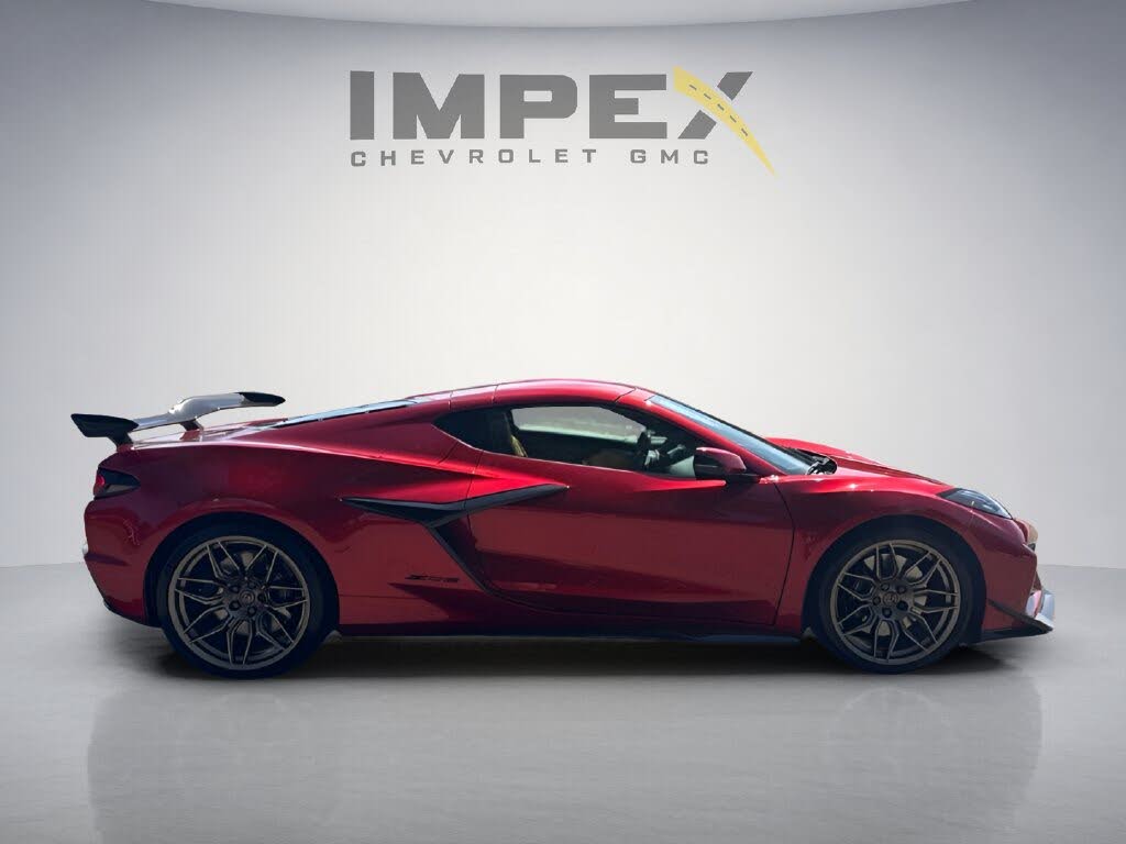 2025 Chevrolet Corvette Z06 3LZ Coupe RWD photo 6