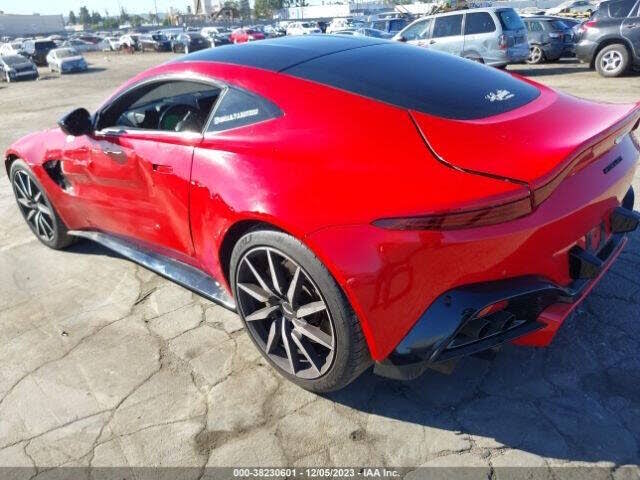 2019 Aston Martin Vantage RWD photo 23