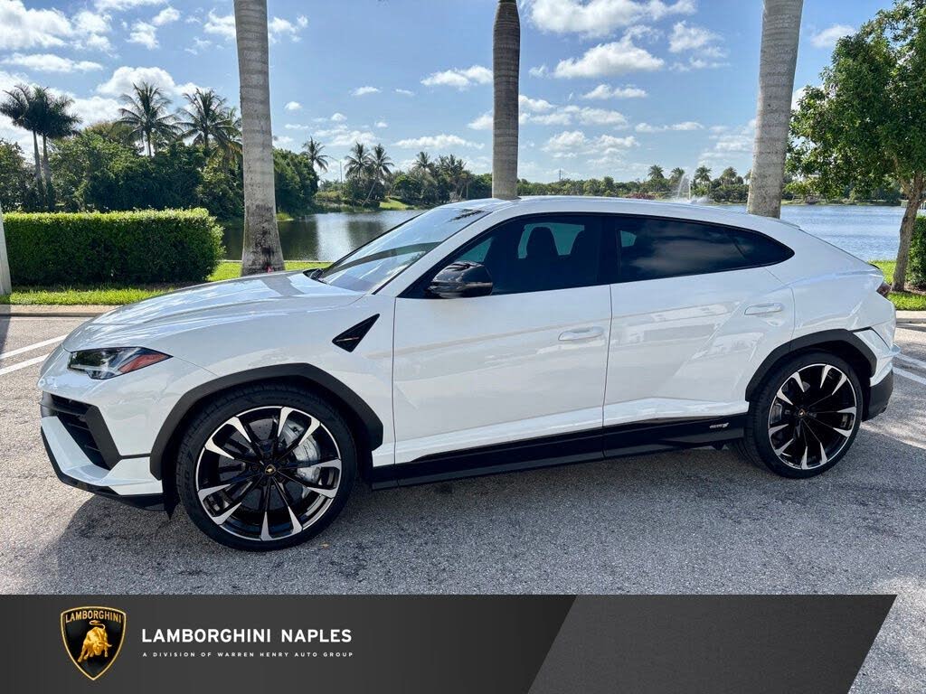 2024 Lamborghini Urus S AWD