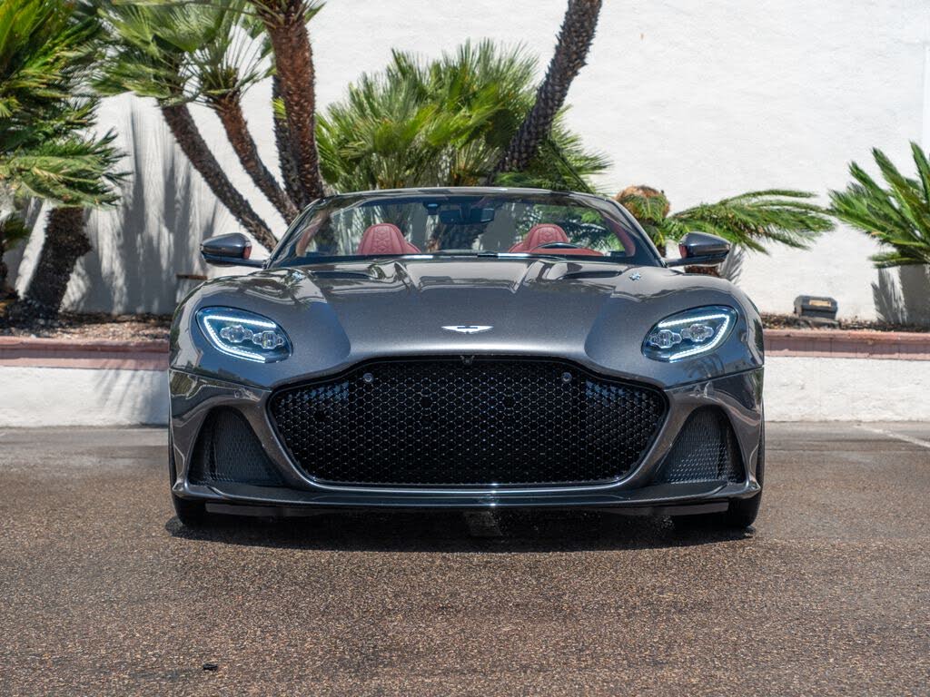 2020 Aston Martin DBS Superleggera Volante RWD photo 2