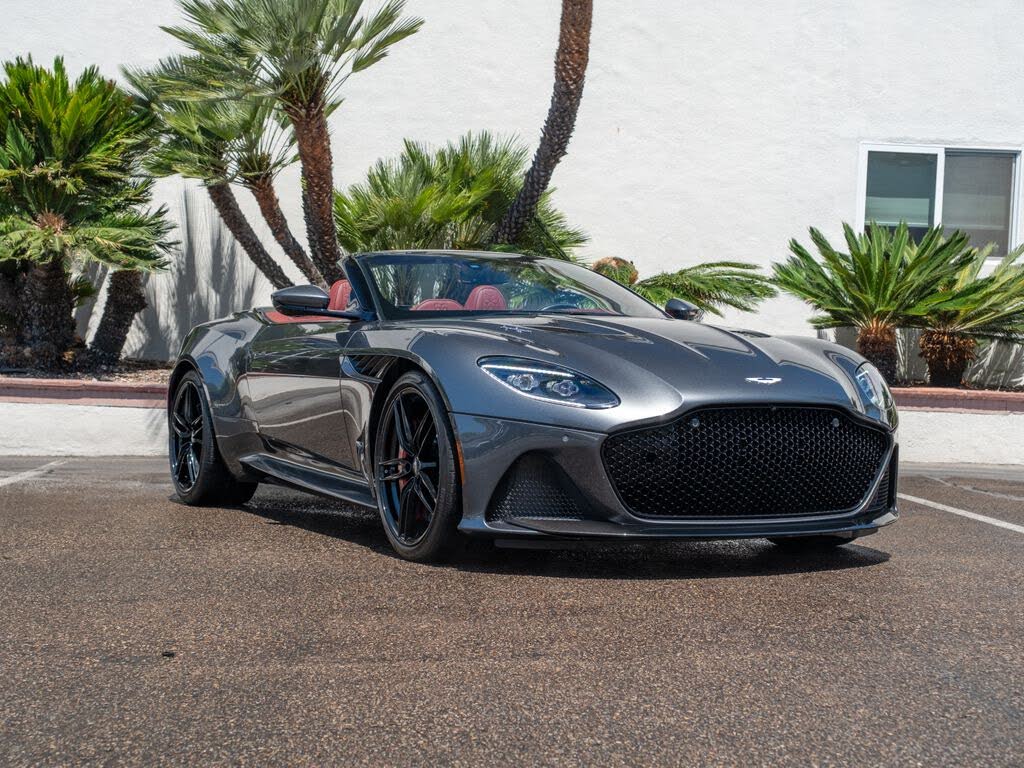 2020 Aston Martin DBS Superleggera Volante RWD photo 3