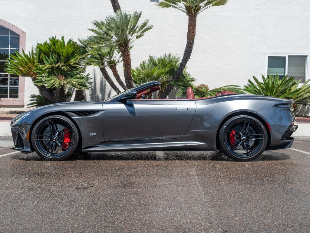 2020 Aston Martin DBS Superleggera Volante RWD photo 8