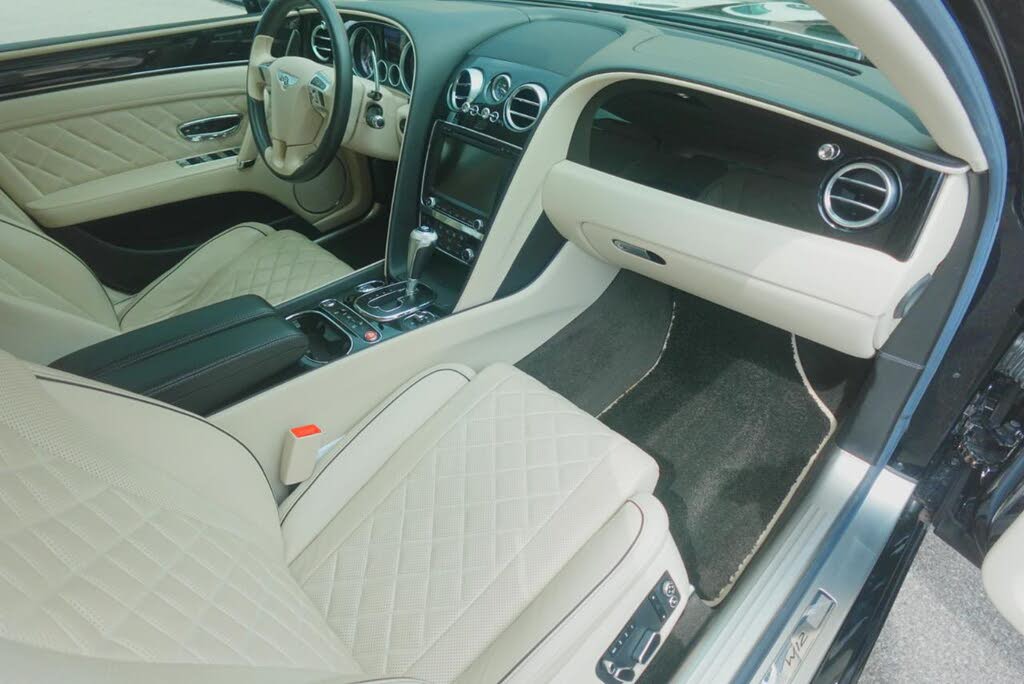2018 Bentley Flying Spur W12 AWD photo 18