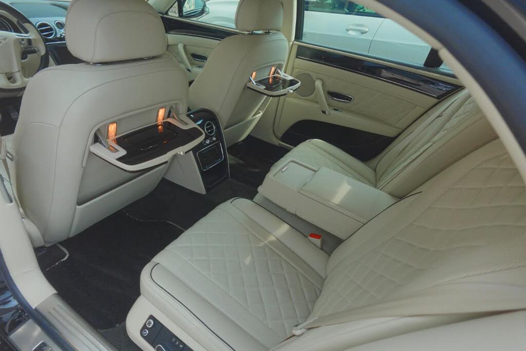 2018 Bentley Flying Spur W12 AWD photo 9