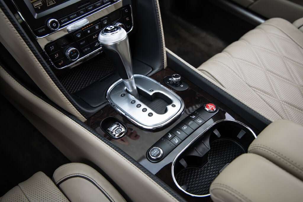 2014 Bentley Flying Spur W12 AWD photo 17