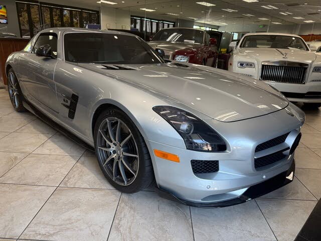 2011 Mercedes-Benz SLS AMG photo 16