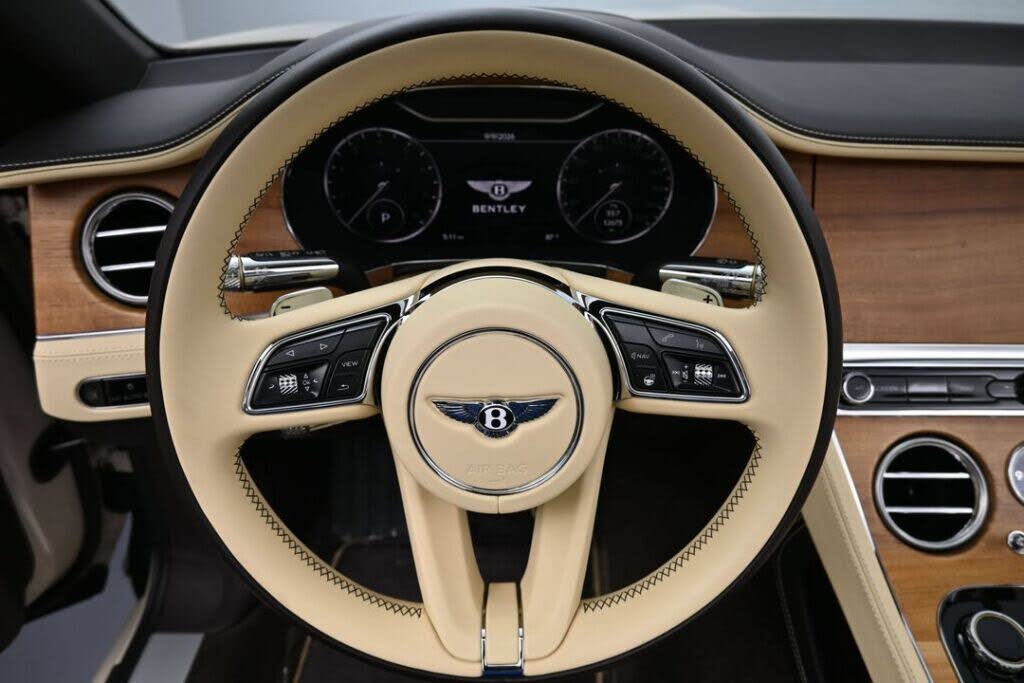 2024 Bentley Continental GTC Edition 8 AWD photo 17
