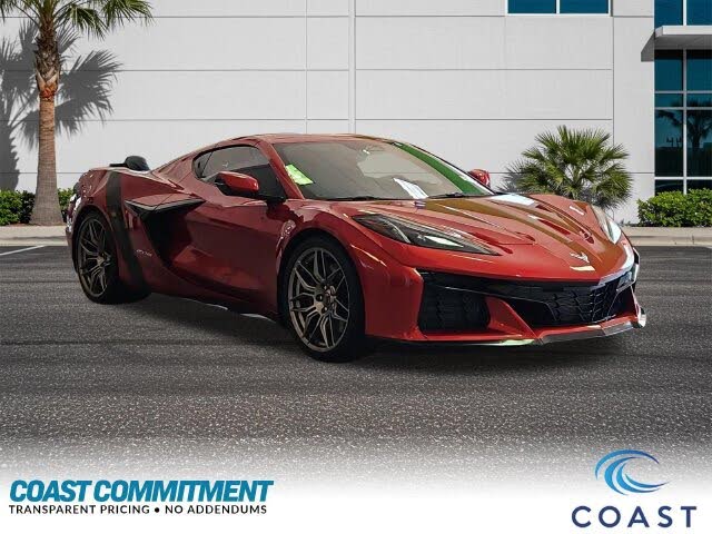 2025 Chevrolet Corvette Z06 2LZ Coupe RWD photo 3