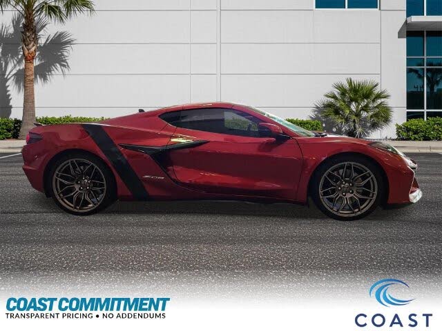 2025 Chevrolet Corvette Z06 2LZ Coupe RWD photo 5