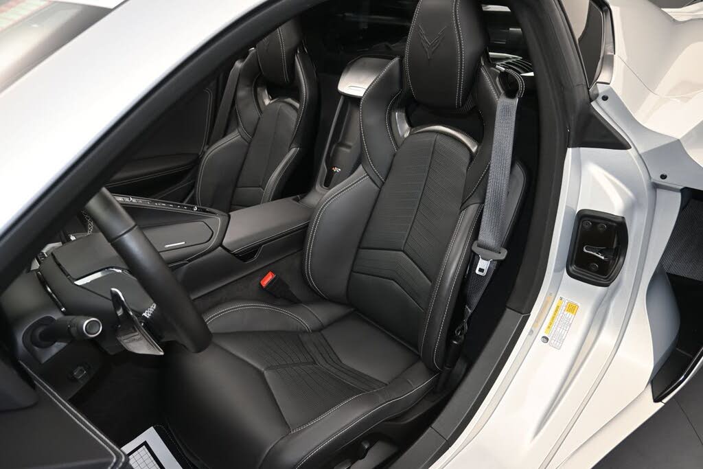 2023 Chevrolet Corvette Z06 2LZ Coupe RWD photo 21
