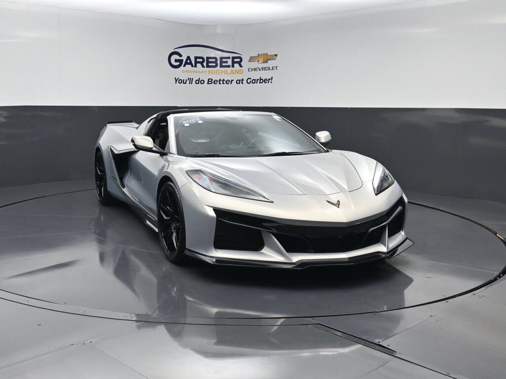 2023 Chevrolet Corvette Z06 2LZ Coupe RWD photo 8