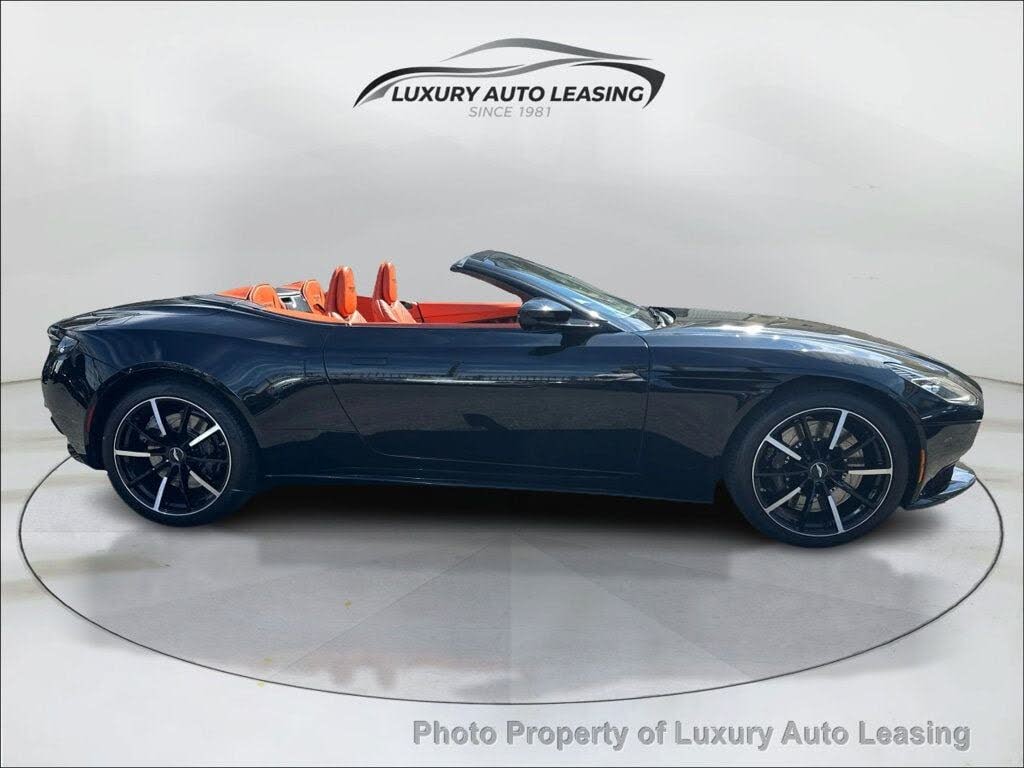 2022 Aston Martin DB11 V8 Volante Convertible RWD photo 2
