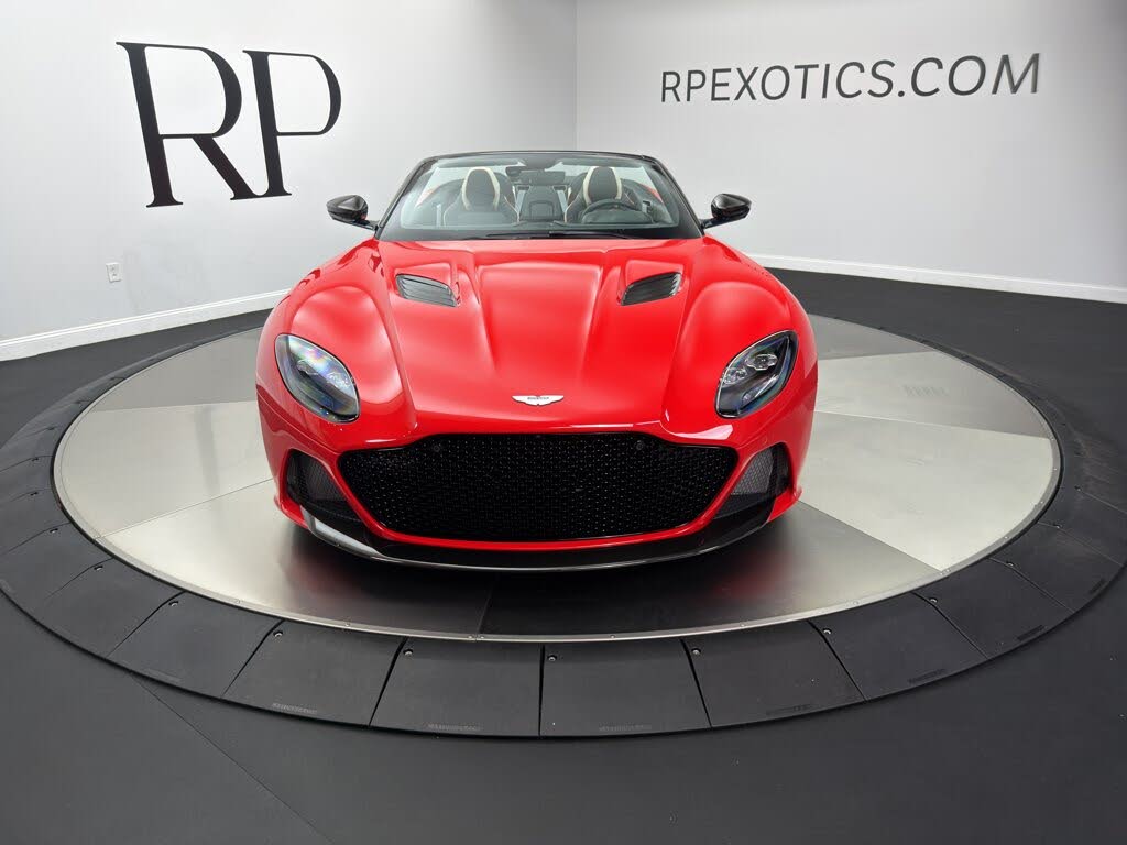2023 Aston Martin DBS Superleggera Volante RWD photo 2