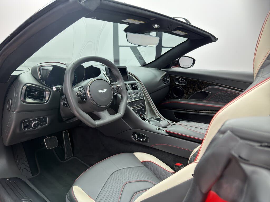 2023 Aston Martin DBS Superleggera Volante RWD photo 24