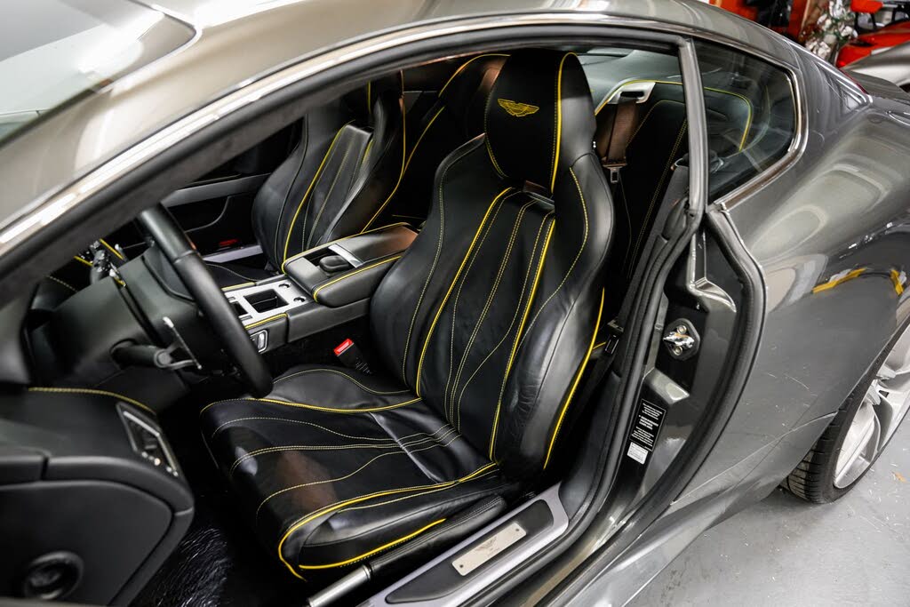 2014 Aston Martin DB9 Coupe RWD photo 19