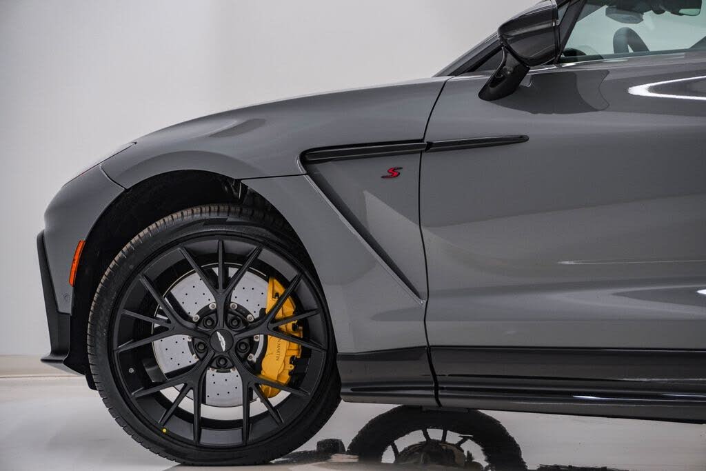 2026 Aston Martin DBX S AWD photo 14