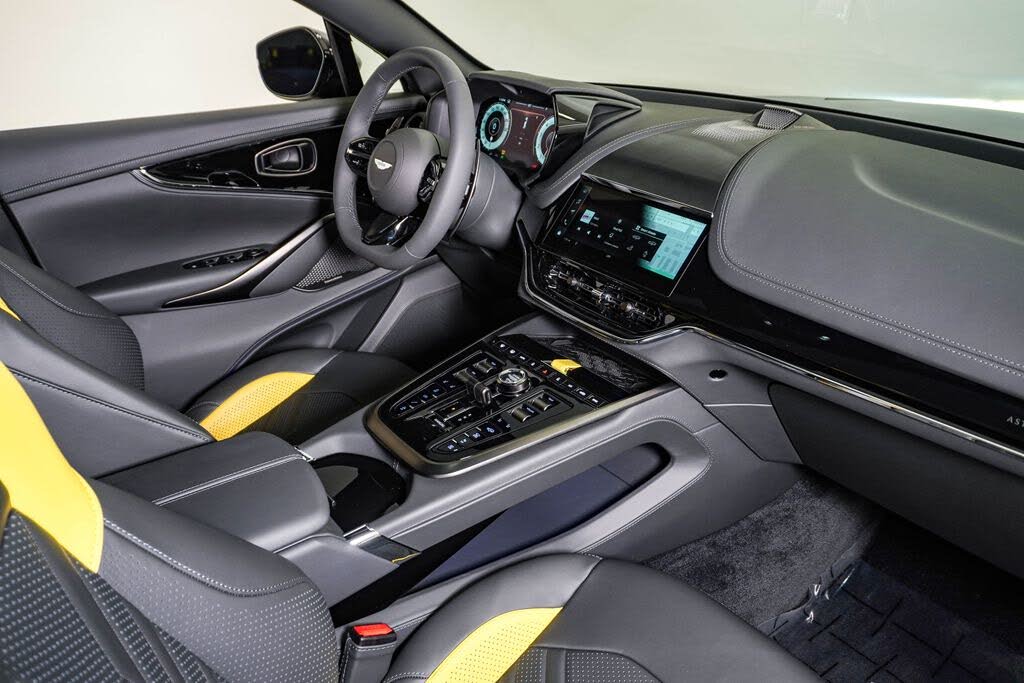 2026 Aston Martin DBX S AWD photo 17