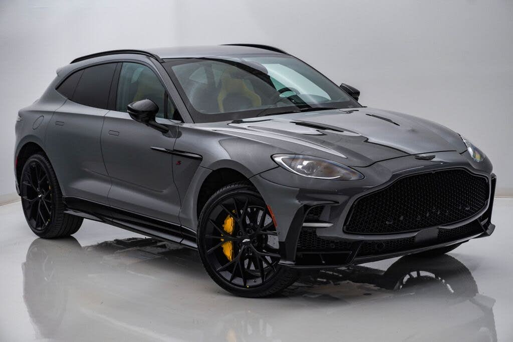 2026 Aston Martin DBX S AWD photo 3
