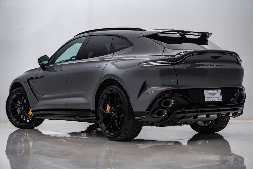 2026 Aston Martin DBX S AWD photo 8