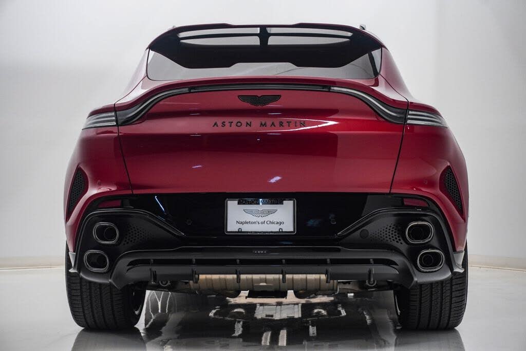 2026 Aston Martin DBX S AWD photo 7