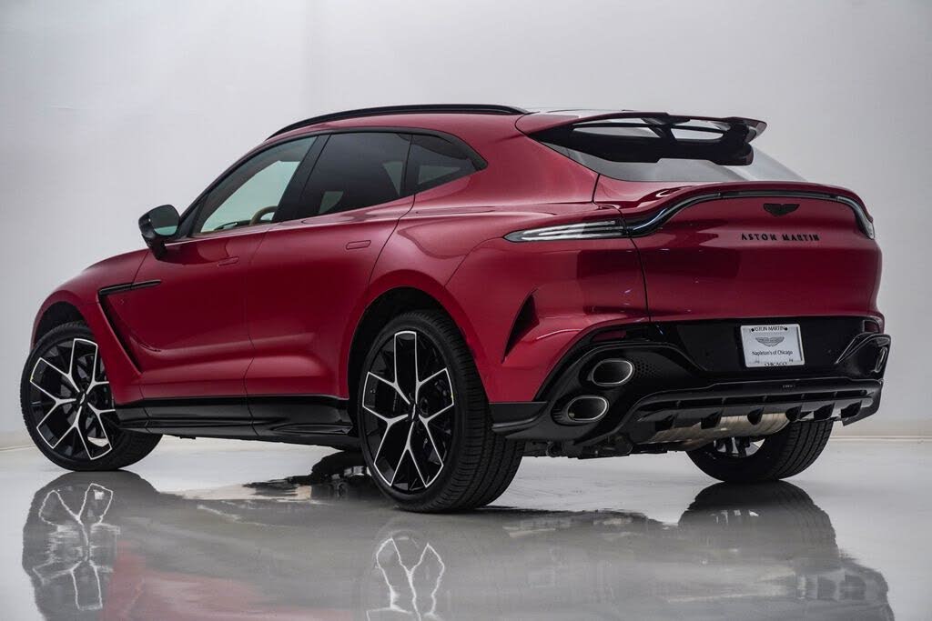 2026 Aston Martin DBX S AWD photo 8