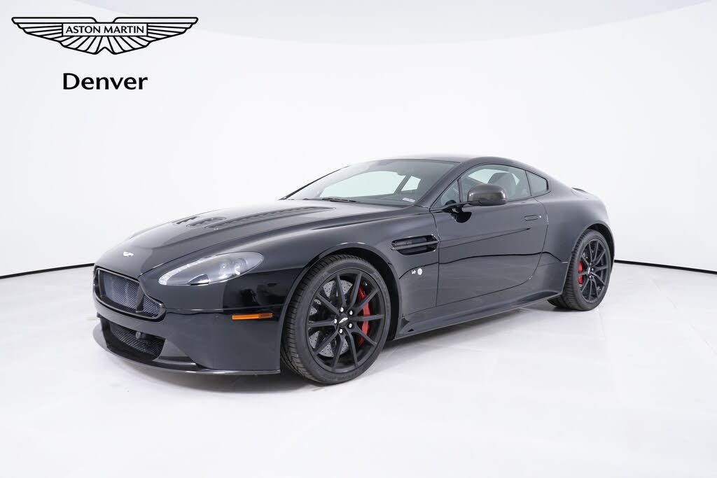 2015 Aston Martin V12 Vantage S Coupe RWD