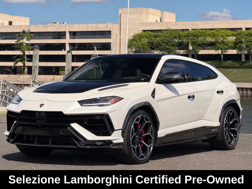 2024 Lamborghini Urus Performante AWD