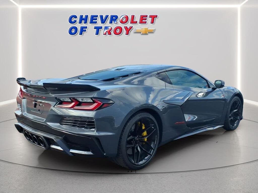 2027 Chevrolet Corvette Z06 1LZ Coupe RWD photo 7