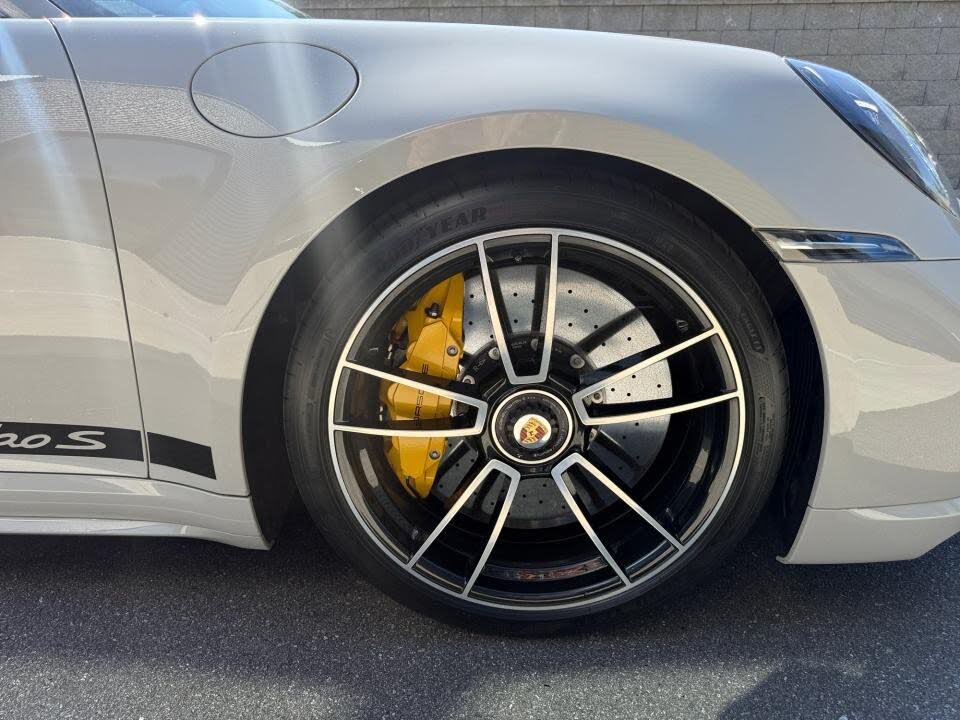 2022 Porsche 911 Turbo Coupe AWD photo 11 of 24