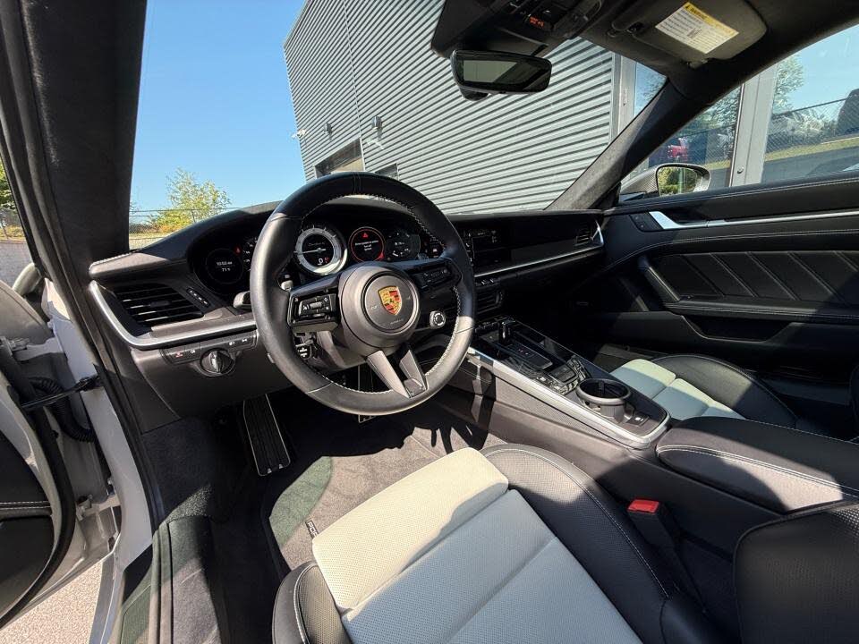 2022 Porsche 911 Turbo Coupe AWD photo 12 of 24