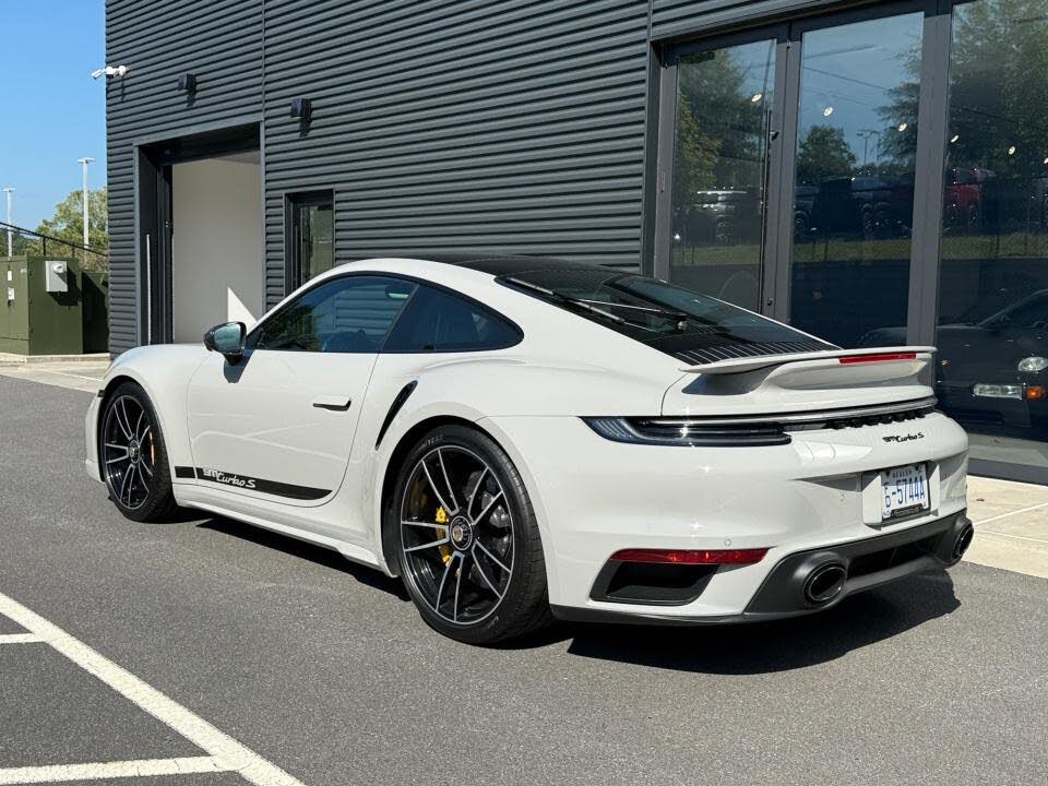 2022 Porsche 911 Turbo Coupe AWD photo 3 of 24