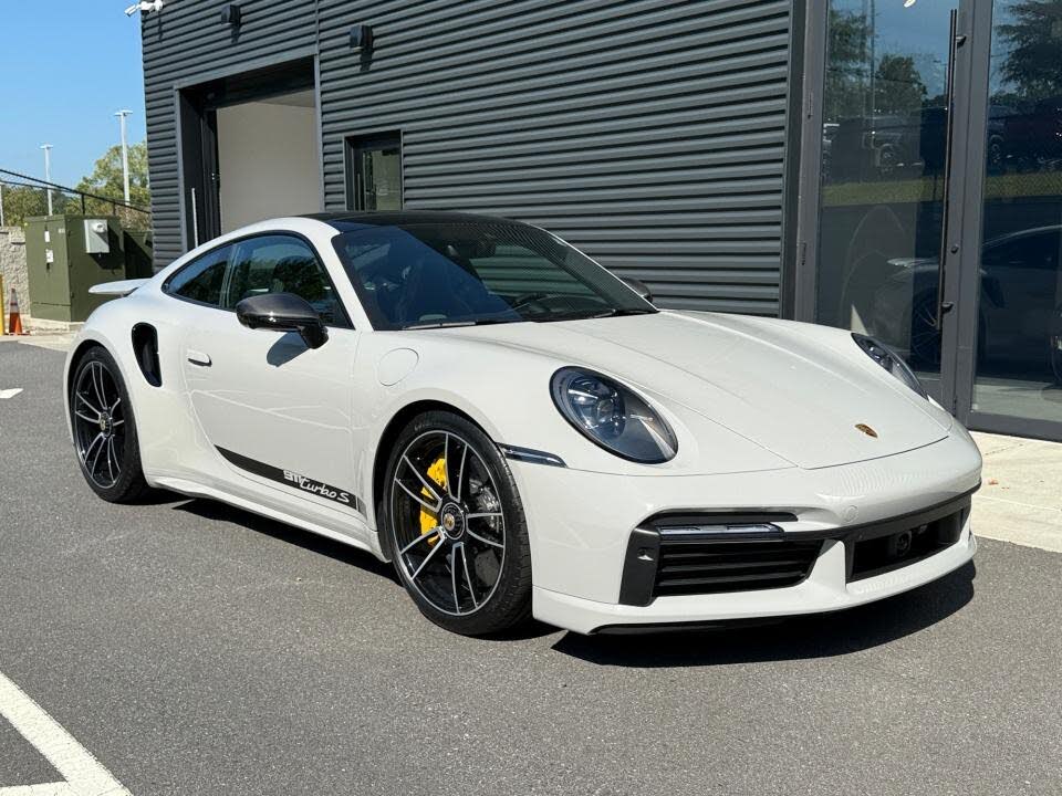 2022 Porsche 911 Turbo Coupe AWD photo 9 of 24