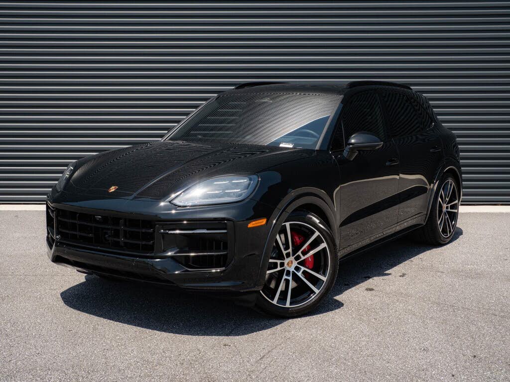2026 Porsche Cayenne GTS AWD