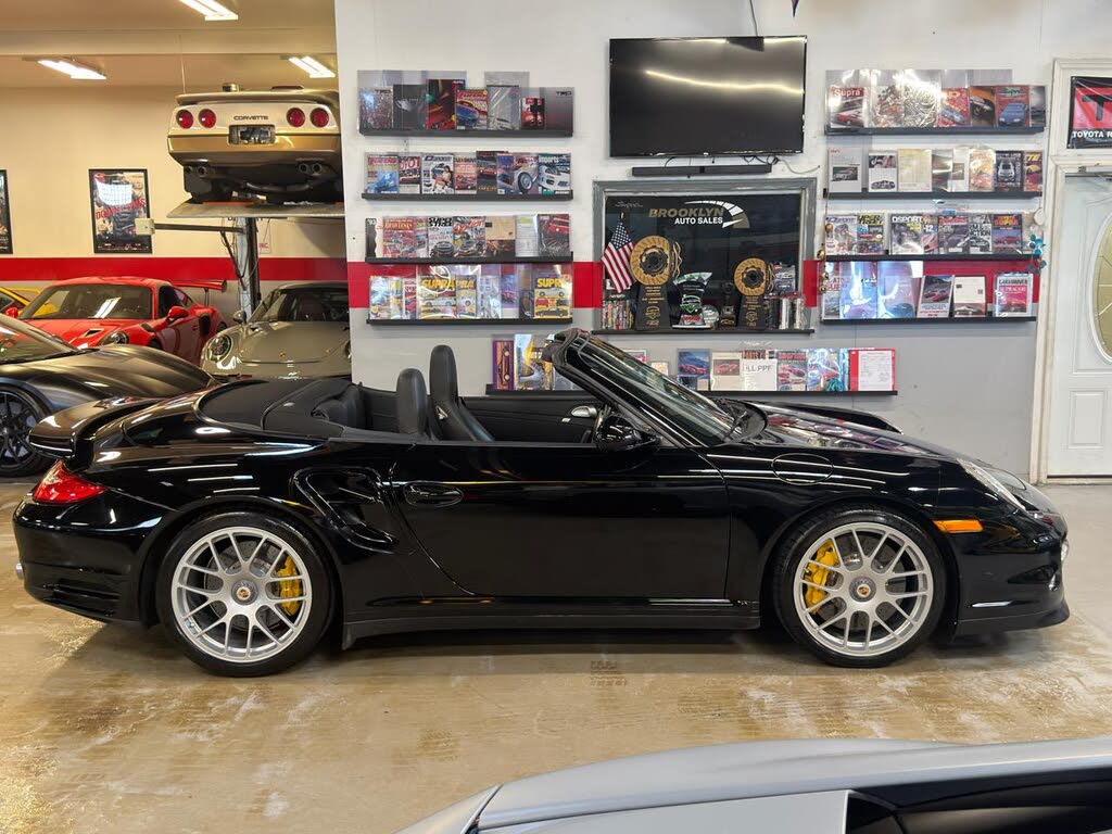 2012 Porsche 911 Turbo S Cabriolet AWD photo 5 of 24