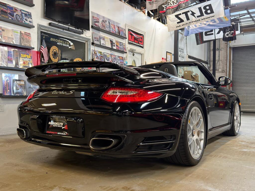2012 Porsche 911 Turbo S Cabriolet AWD photo 7 of 24